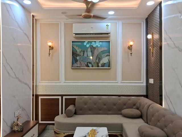 3 BHK Independent Builder Floor in Dwarka Mor for resale New Delhi. The reference number is 20338757