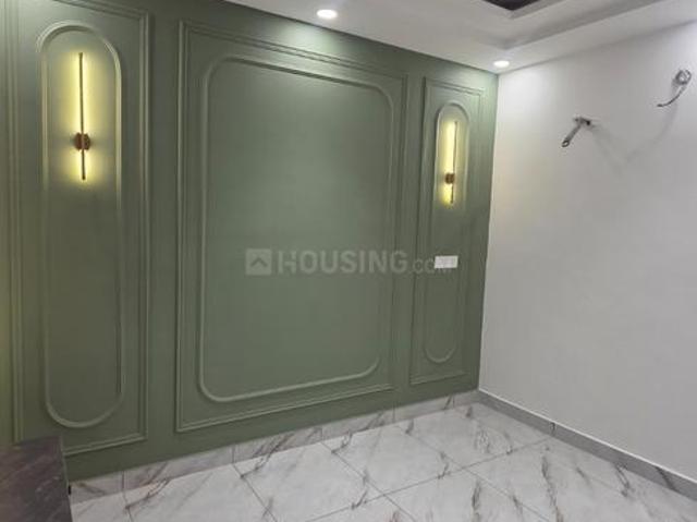 3 BHK Independent Builder Floor in Dwarka Mor for resale New Delhi. The reference number is 21177964