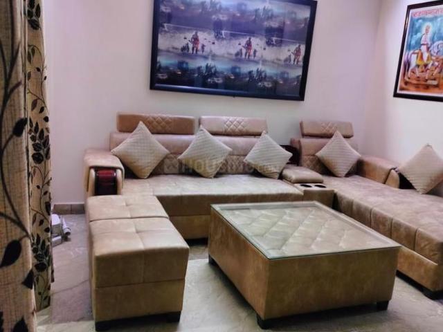 3 BHK Independent Builder Floor in Dwarka Mor for resale New Delhi. The reference number is 21200417