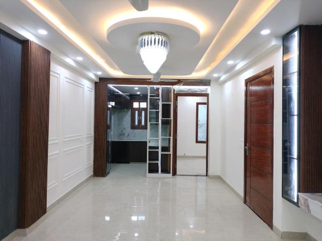 3 BHK Independent Builder Floor in Deenpur for resale New Delhi. The reference number is 18846667