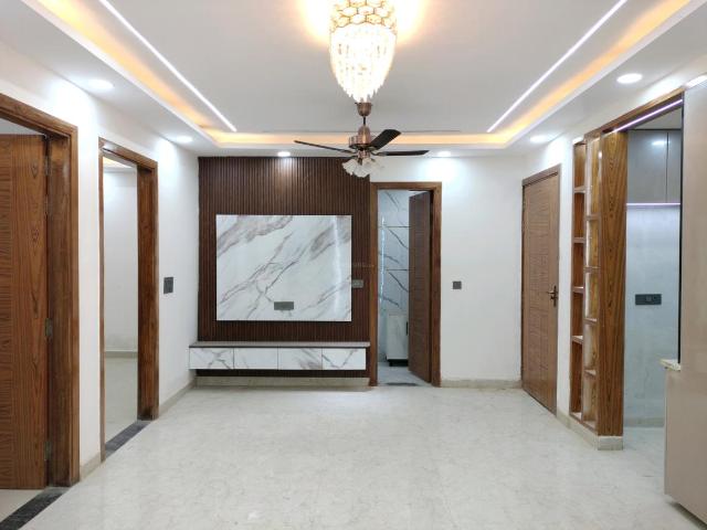 3 BHK Independent Builder Floor in Deenpur for resale New Delhi. The reference number is 19511247