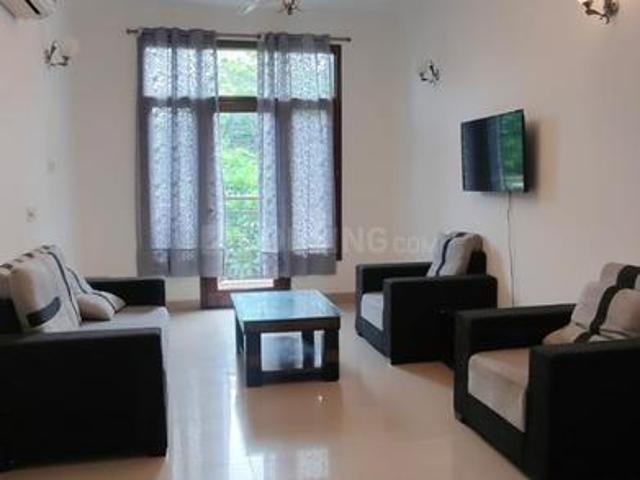 3 BHK Independent Builder Floor in Defence Colony for rent New Delhi. The reference number is 21031920
