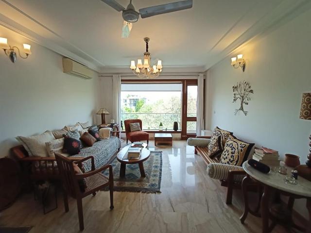 3 BHK Independent Builder Floor in Defence Colony for rent New Delhi. The reference number is 21194115