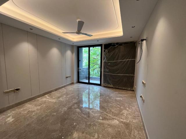 3 BHK Independent Builder Floor in Defence Colony for resale New Delhi. The reference number is 15853857