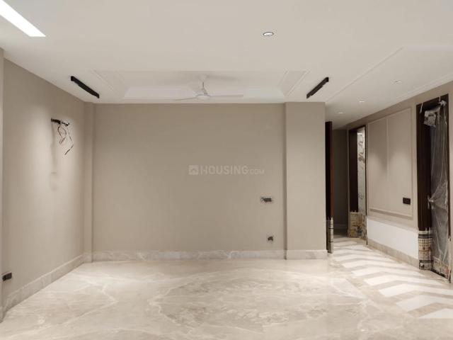 3 BHK Independent Builder Floor in Defence Colony for resale New Delhi. The reference number is 21001477