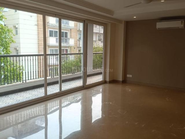3 BHK Independent Builder Floor in Defence Colony for resale New Delhi. The reference number is 21023384