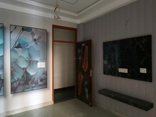2 BHK Independent Builder Floor in DLF Ankur Vihar for resale Ghaziabad. The reference number is 20344645