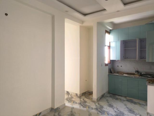 3 BHK Independent Builder Floor in DLF Ankur Vihar for resale Ghaziabad. The reference number is 20902504