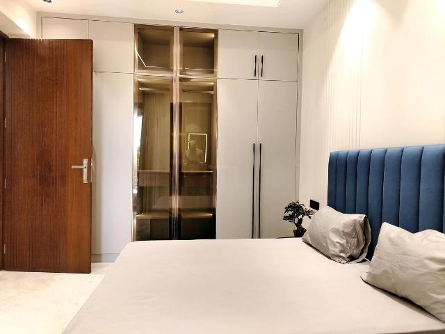3 BHK Independent Builder Floor in DLF Phase 2 for rent Gurgaon. The reference number is 18760545