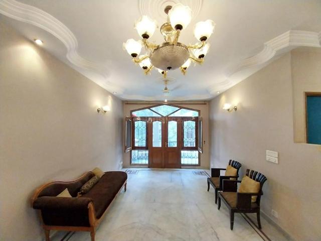 3 BHK Independent Builder Floor in DLF Phase 2 for resale Gurgaon. The reference number is 20934722