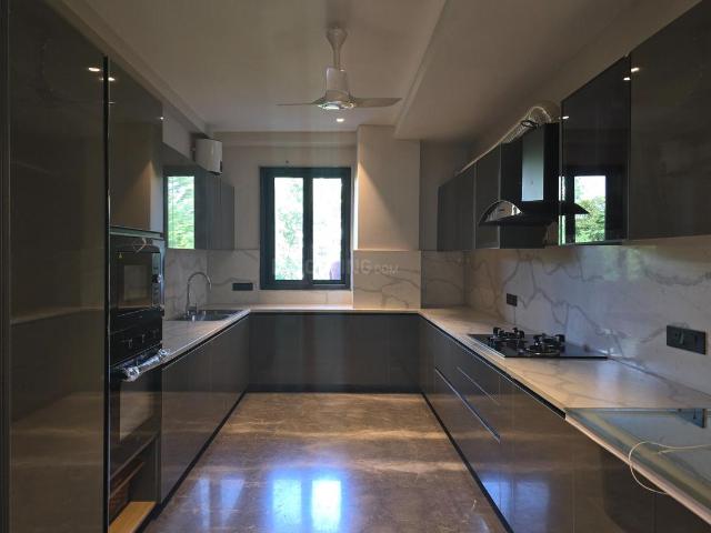 3 BHK Independent Builder Floor in DLF Phase 2 for resale Gurgaon. The reference number is 21343653