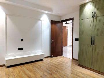 3 BHK Independent Builder Floor in DLF Phase 3 for rent Gurgaon. The reference number is 19107634