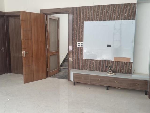 3 BHK Independent Builder Floor in Eta I for rent Greater Noida. The reference number is 20242411
