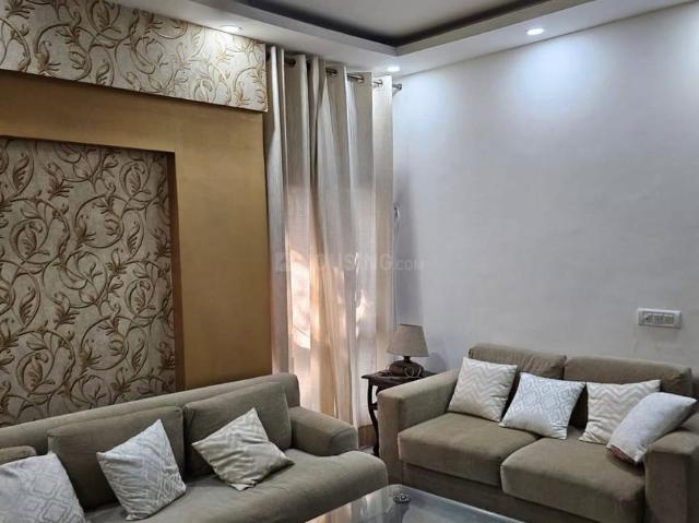 3 BHK Independent Builder Floor in East Of Kailash for rent New Delhi. The reference number is 20998697