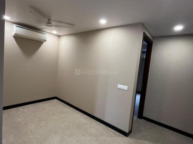 3 BHK Independent Builder Floor in Kailash Colony for rent New Delhi. The reference number is 20045601