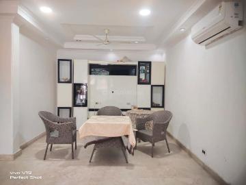 3 BHK Independent Builder Floor in East Of Kailash for rent New Delhi. The reference number is 20396593