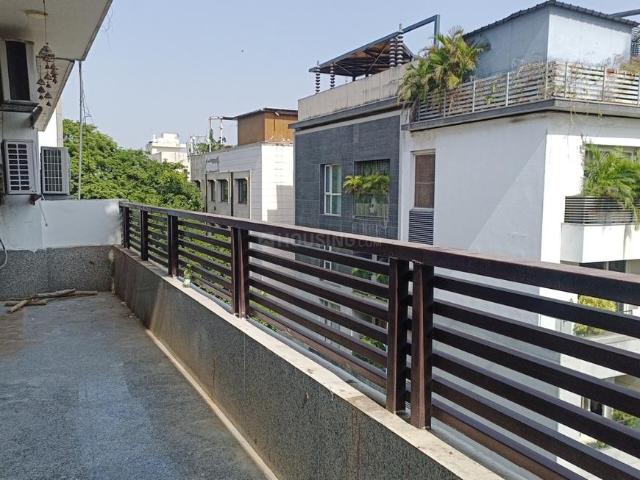3 BHK Independent Builder Floor in East Of Kailash for rent New Delhi. The reference number is 21223634