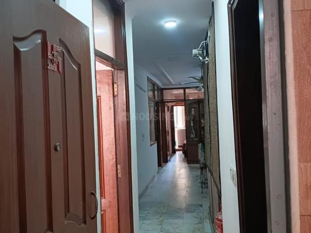 3 BHK Independent Builder Floor in East Of Kailash for rent New Delhi. The reference number is 21344197