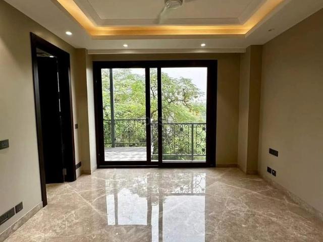 3 BHK Independent Builder Floor in East Of Kailash for resale New Delhi. The reference number is 18782439