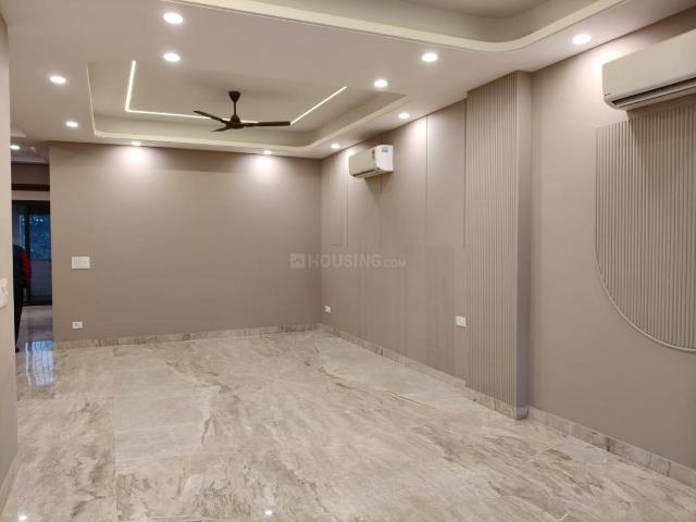 3 BHK Independent Builder Floor in East Of Kailash for resale New Delhi. The reference number is 19280766