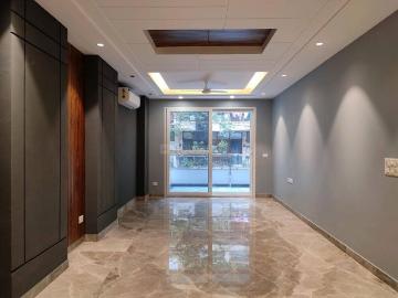 3 BHK Independent Builder Floor in East Of Kailash for resale New Delhi. The reference number is 19903546