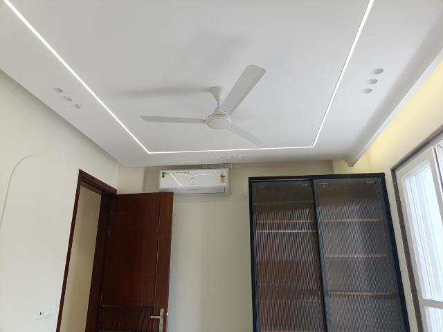 3 BHK Independent Builder Floor in East Of Kailash for resale New Delhi. The reference number is 20177299