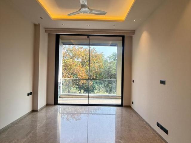 3 BHK Independent Builder Floor in East Of Kailash for resale New Delhi. The reference number is 20106354