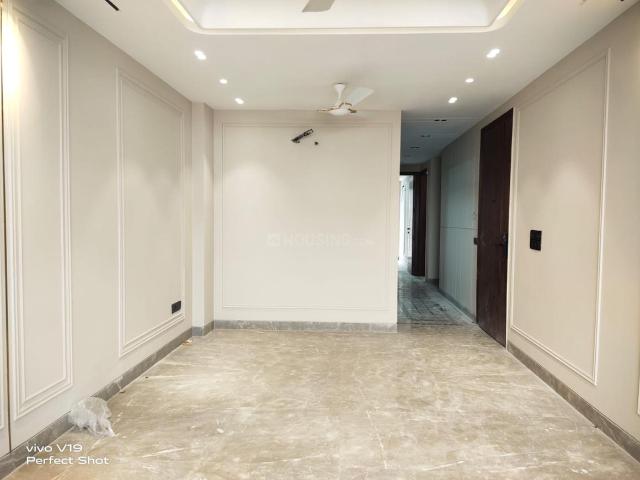 3 BHK Independent Builder Floor in East Of Kailash for resale New Delhi. The reference number is 20642943