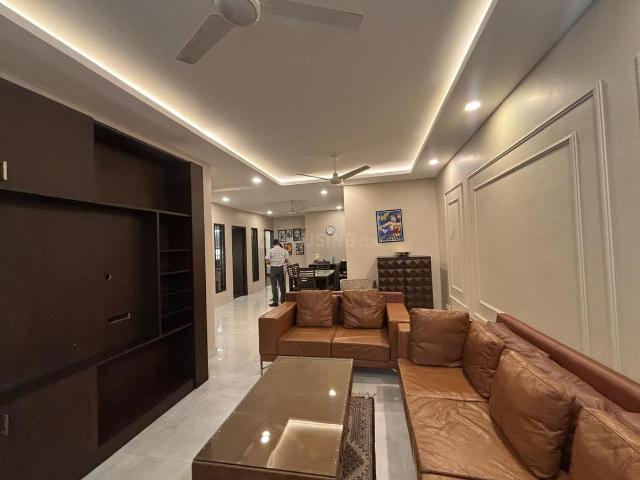 3 BHK Independent Builder Floor in East Of Kailash for resale New Delhi. The reference number is 20689185