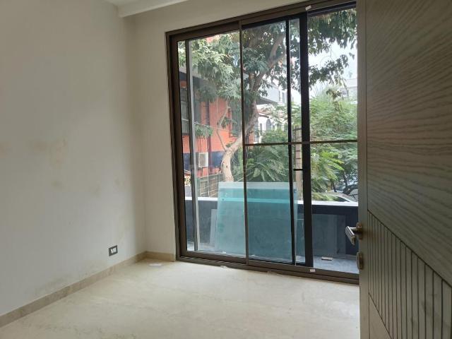3 BHK Independent Builder Floor in East Of Kailash for resale New Delhi. The reference number is 20757305