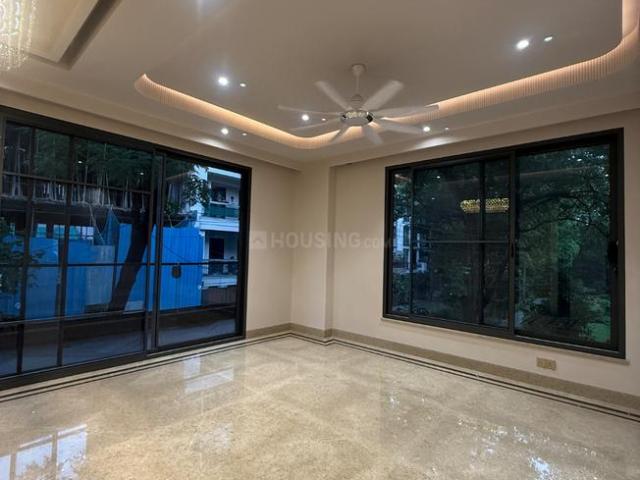 3 BHK Independent Builder Floor in East Of Kailash for resale New Delhi. The reference number is 20916935