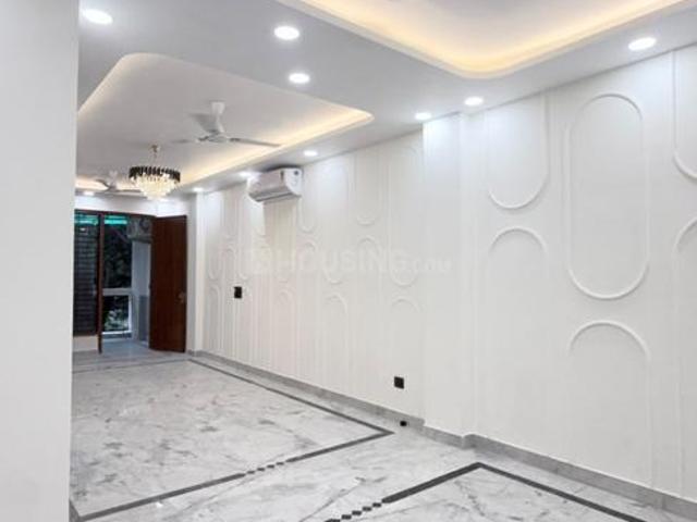 3 BHK Independent Builder Floor in East Of Kailash for resale New Delhi. The reference number is 21109876
