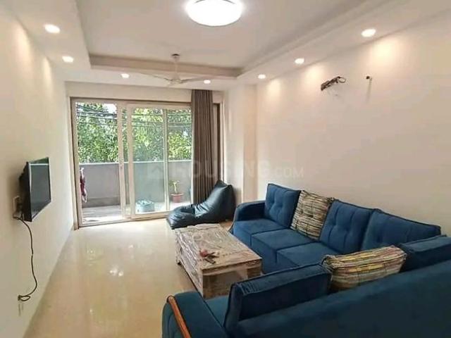 3 BHK Independent Builder Floor in Freedom Fighters Enclave for rent New Delhi. The reference number is 15525082