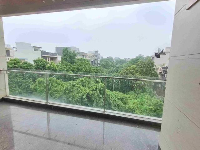 3 BHK Independent Builder Floor in GTB Nagar for rent New Delhi. The reference number is 18639238