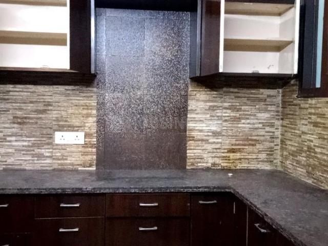 3 BHK Independent Builder Floor in GTB Nagar for rent New Delhi. The reference number is 18918619