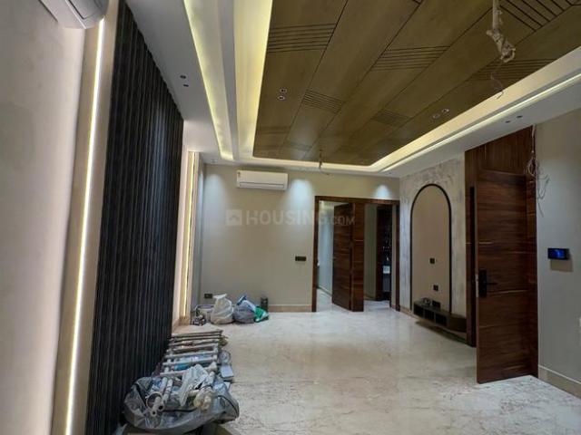 3 BHK Independent Builder Floor in GTB Nagar for rent New Delhi. The reference number is 20657435