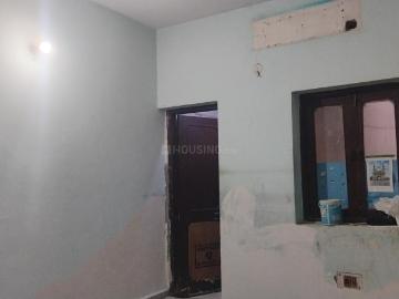3 BHK Independent Builder Floor in GTB Nagar for rent New Delhi. The reference number is 20050913