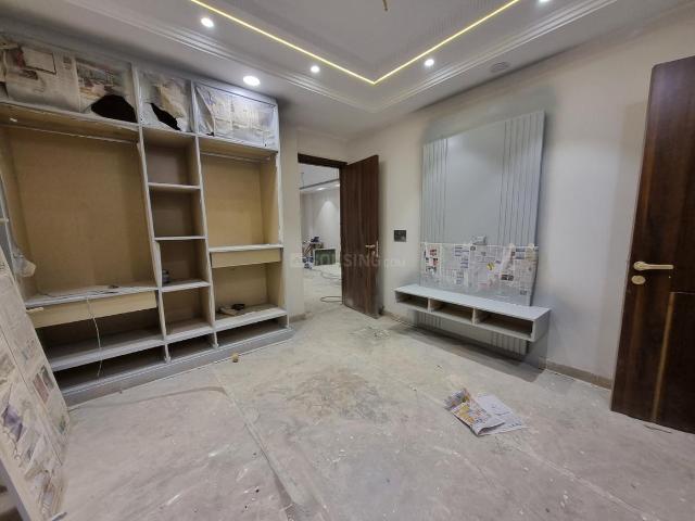 3 BHK Independent Builder Floor in GTB Nagar for resale New Delhi. The reference number is 16280087