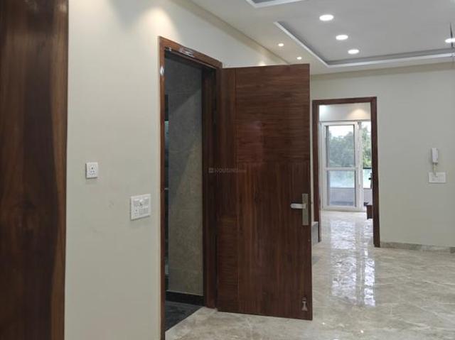 3 BHK Independent Builder Floor in GTB Nagar for resale New Delhi. The reference number is 17399601