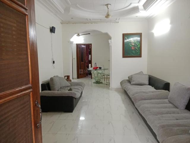 3 BHK Independent Builder Floor in GTB Nagar for resale New Delhi. The reference number is 20860166