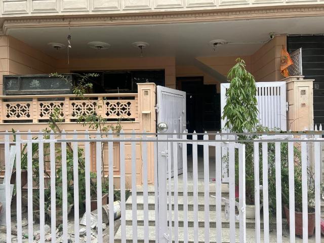 3 BHK Independent Builder Floor in Gujranwala Town for rent New Delhi. The reference number is 20601080