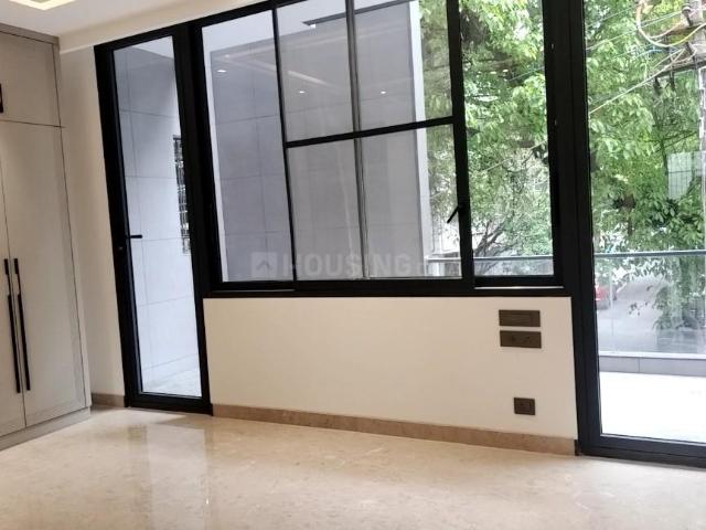 3 BHK Independent Builder Floor in Gulmohar Park for resale New Delhi. The reference number is 19355276