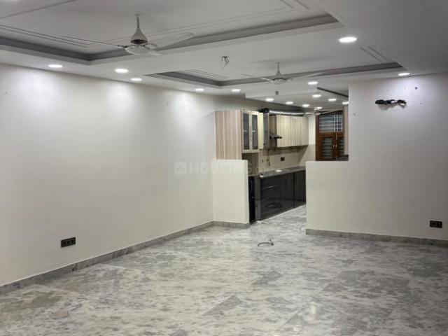 3 BHK Independent Builder Floor in Gagan Vihar for rent New Delhi. The reference number is 21365598