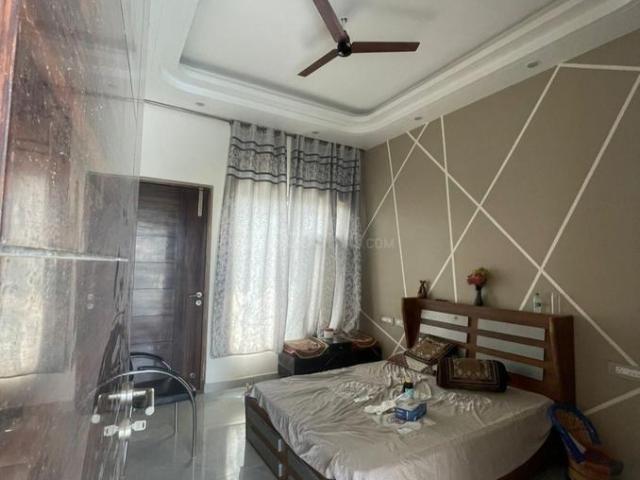 3 BHK Independent Builder Floor in Gamma II for rent Greater Noida. The reference number is 16324835