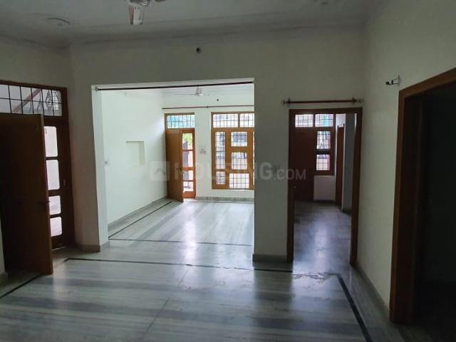 3 BHK Independent Builder Floor in Ganpati Enclave for rent Bathinda. The reference number is 18392901