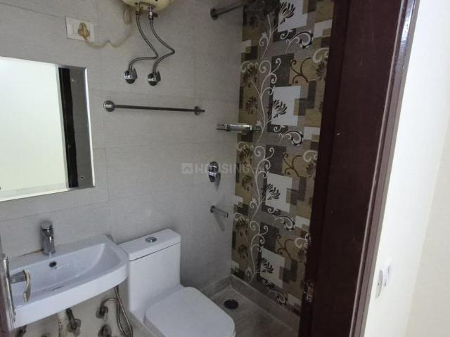 3 BHK Independent Builder Floor in Gautam Nagar for rent New Delhi. The reference number is 17255999