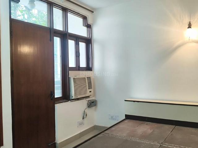 3 BHK Independent Builder Floor in Gautam Nagar for rent New Delhi. The reference number is 20932683