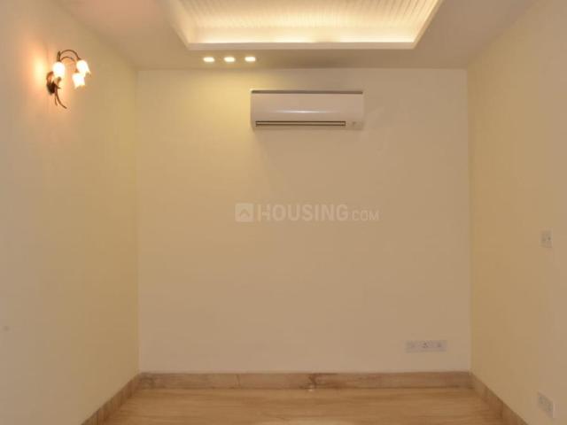 3 BHK Independent Builder Floor in Gautam Nagar for resale New Delhi. The reference number is 20736893