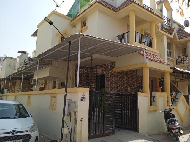 3 BHK Independent Builder Floor in Ghuma for resale Ahmedabad. The reference number is 14515412