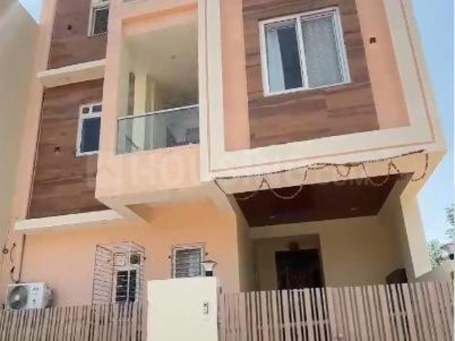 3 BHK Independent Builder Floor in Girdharipura for rent Jaipur. The reference number is 18688279